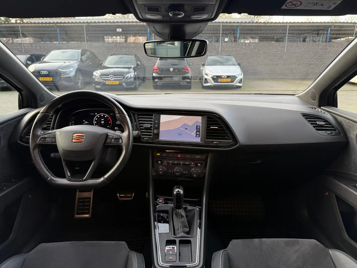 SEAT Leon 2.0 TSI CUPRA Pano Camera DigiDash Grijs - 2