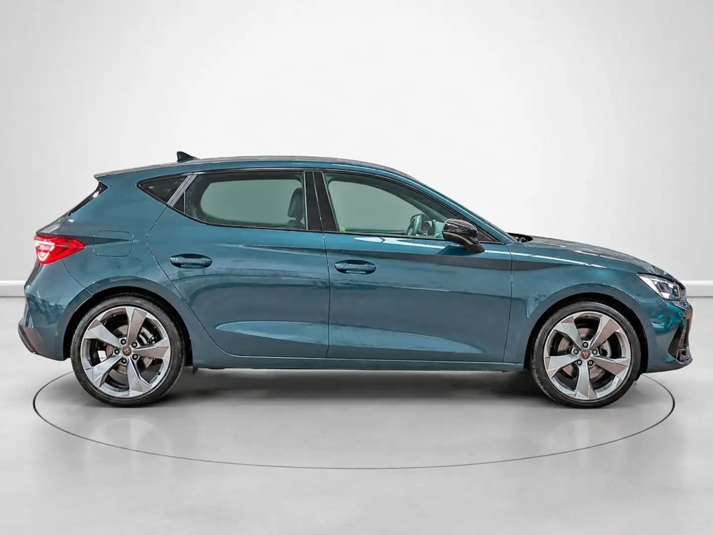 CUPRA Leon 1.5 eTSI 110 DSG Azul - 2