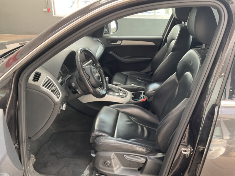 Audi Q5 3.0 TDI Quattro S-LINE — photo 4