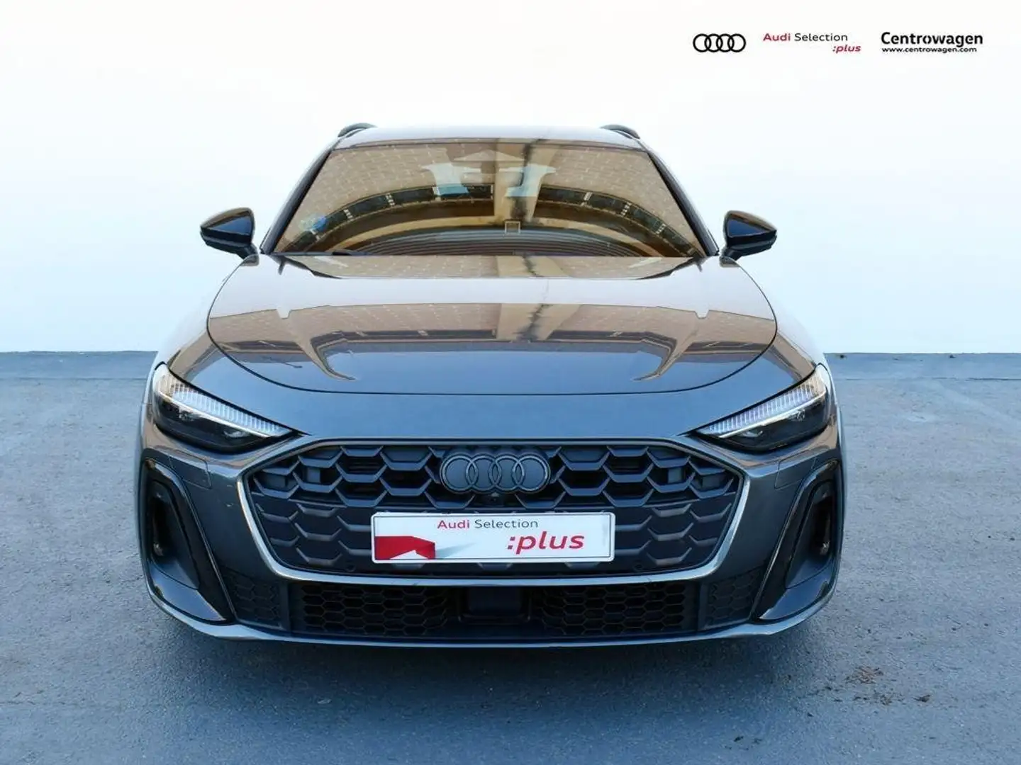 Audi A5 Avant TFSI Black line S tronic 150kW Gris - 2