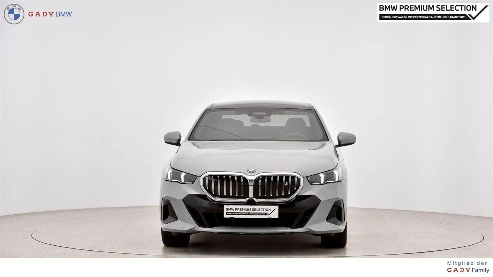 BMW i5 eDrive40 M-Sportpaket Grijs - 2