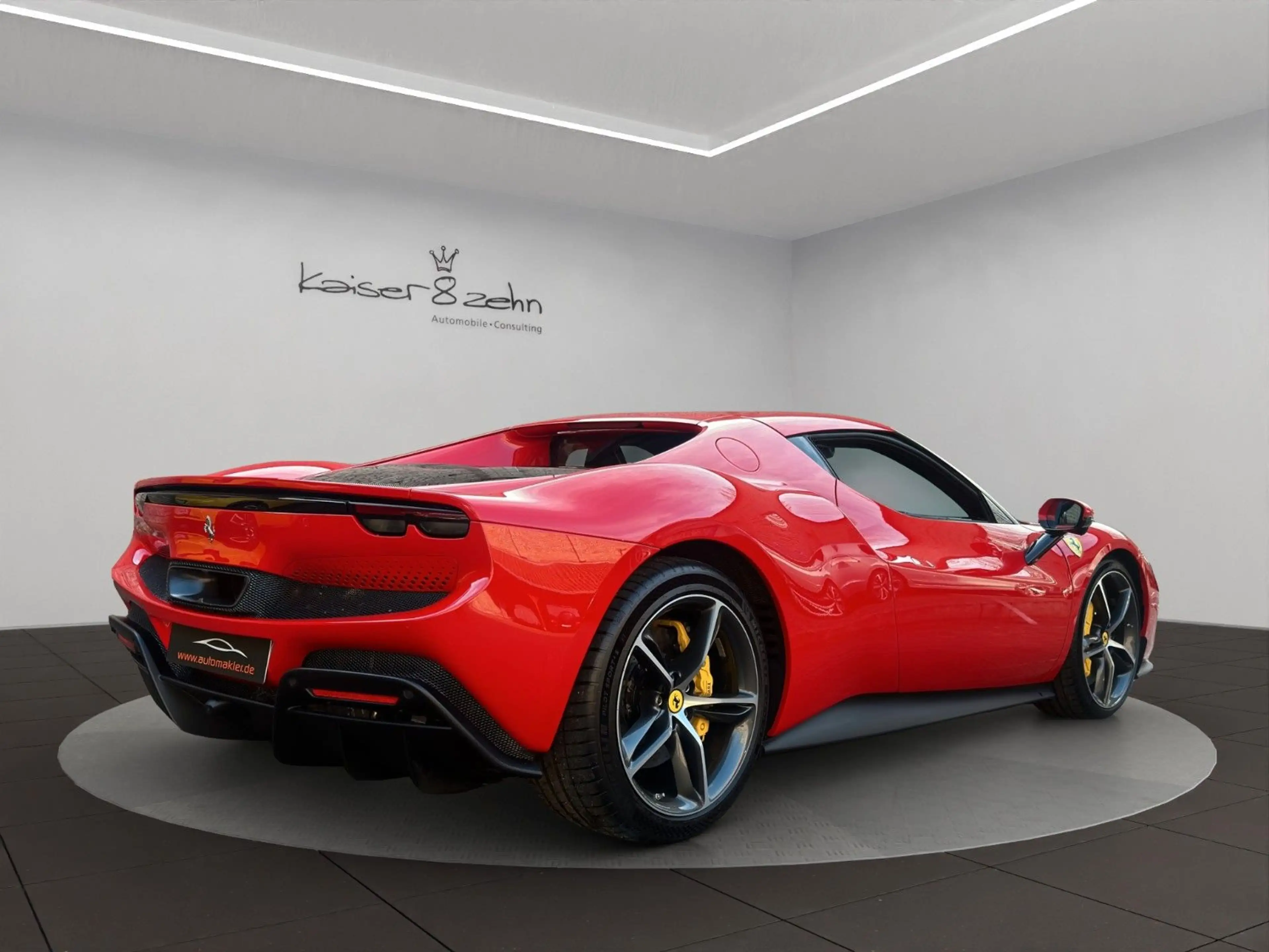 Ferrari 296 GTB *Lift* *Racing Sitze* *PPF* — photo 8