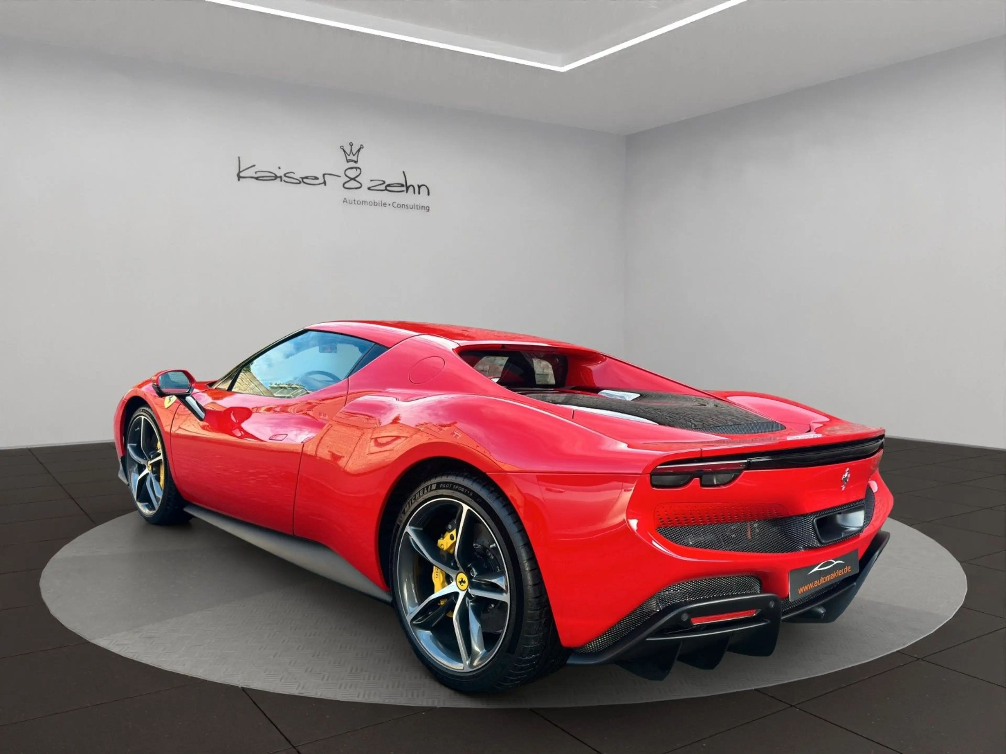 Ferrari 296 GTB *Lift* *Racing Sitze* *PPF* — photo 6