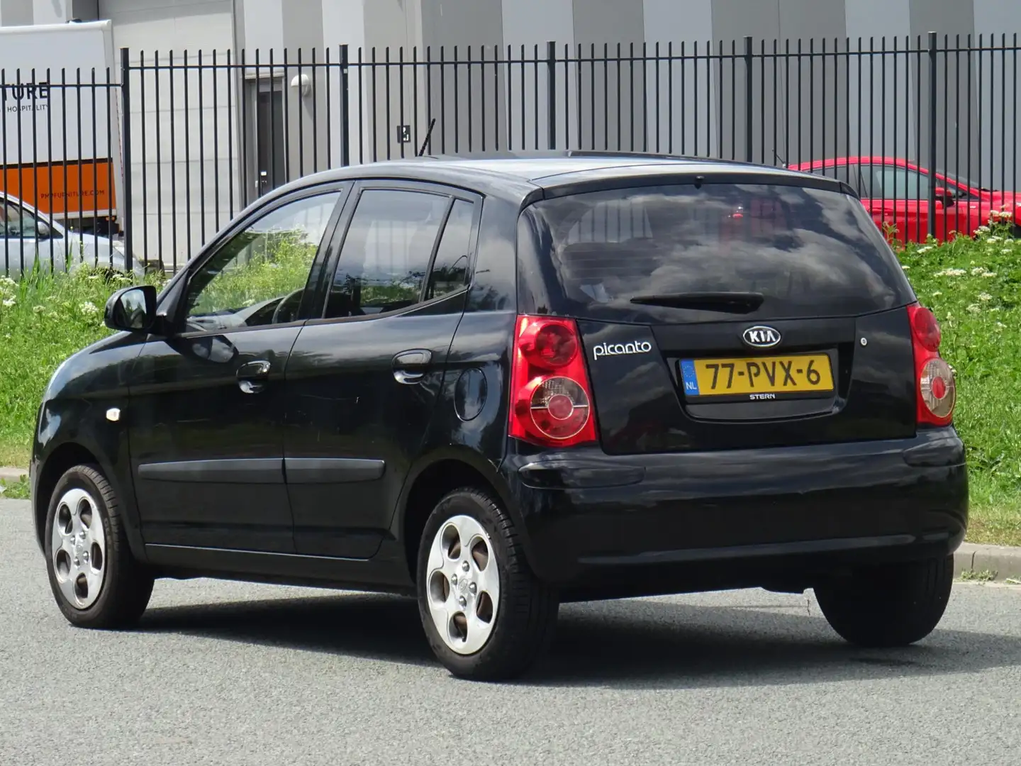 Kia Picanto 1.0 X-pect BJ2012 131DKM/NAP/APK 02-2026 Noir - 2