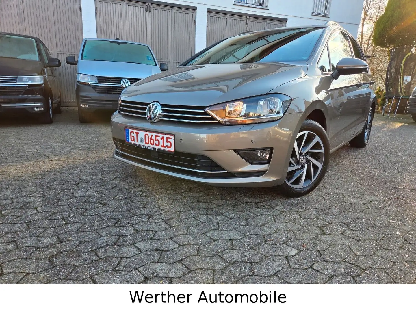 Volkswagen Golf Sportsvan VII Sound BMT/Navi/Automatik/ACC Gold - 1