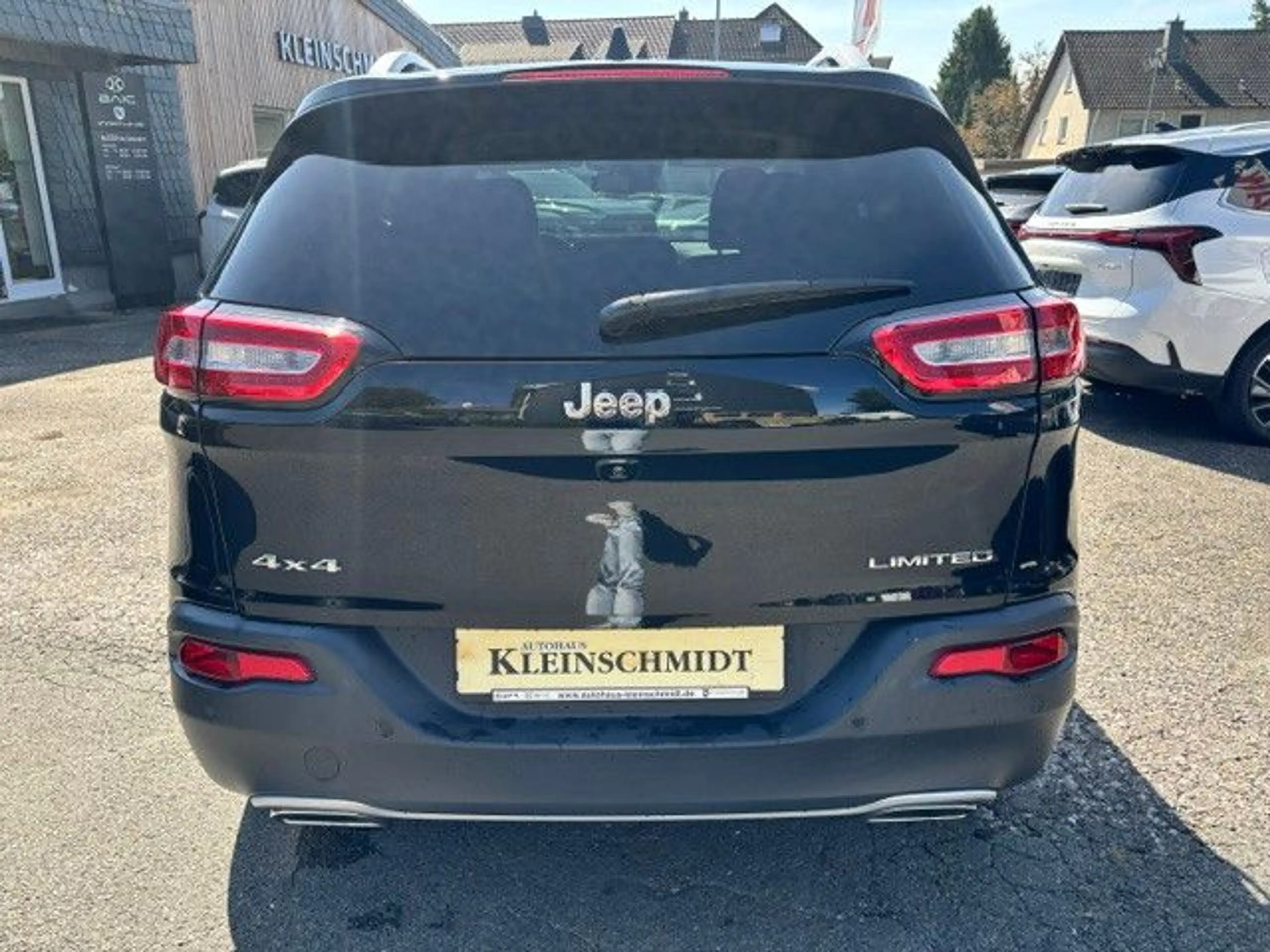 Jeep Cherokee Limited 4WD 2.Hd 68TKM — photo 5