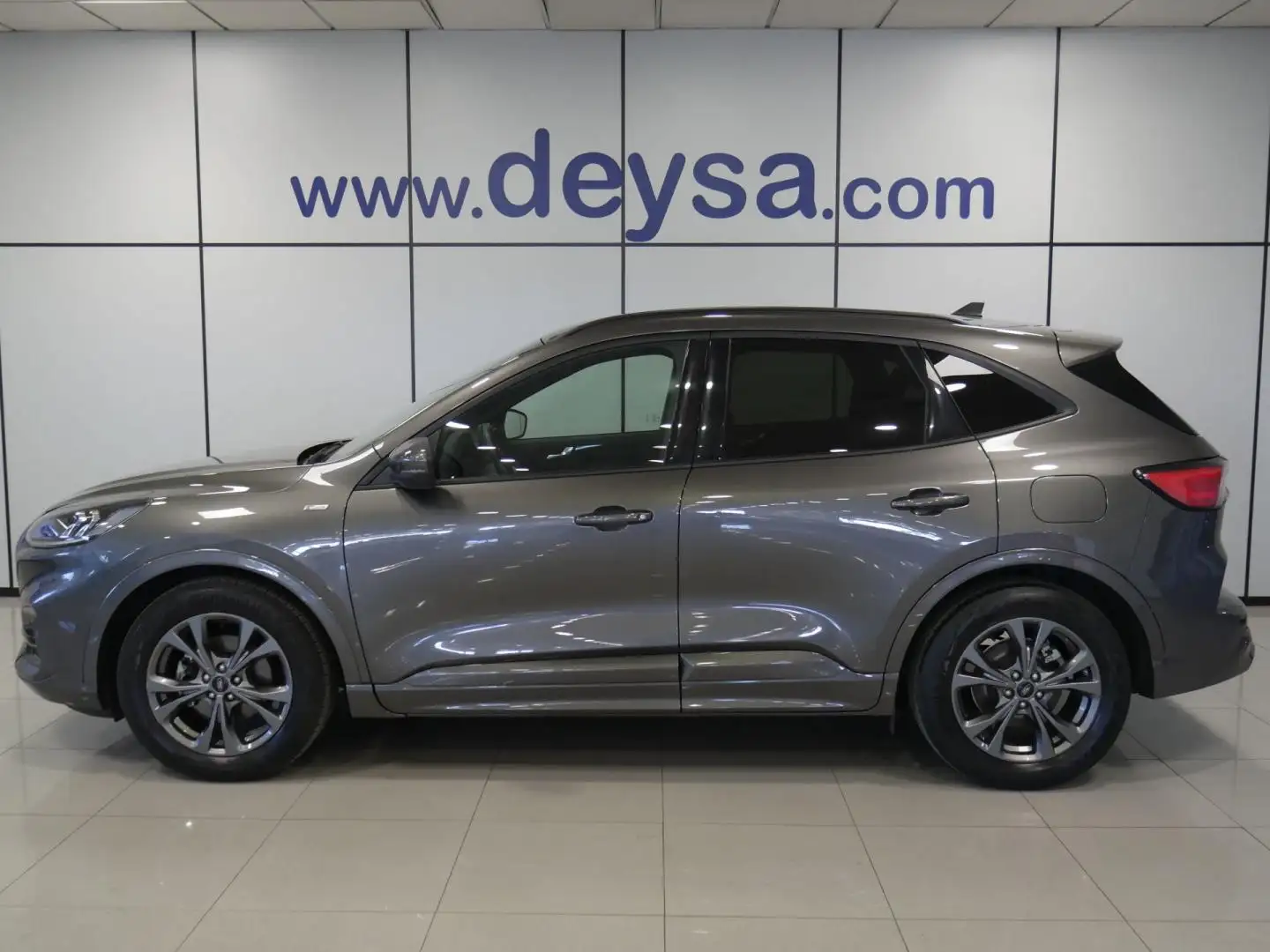 Ford Kuga 1.5 EcoBlue ST-Line FWD 120 Gris - 2