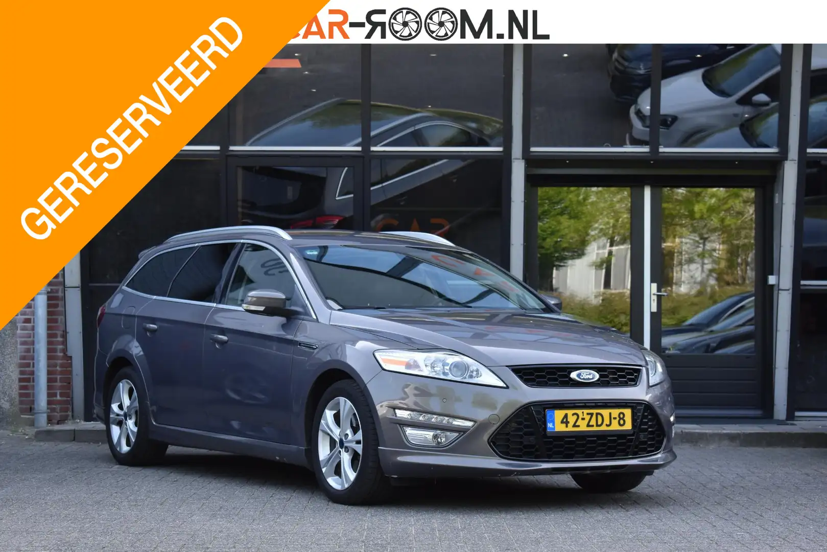 Ford Mondeo Wagon 1.6 EcoBoost Titanium Keyless Trekhaak Distr Brun - 1