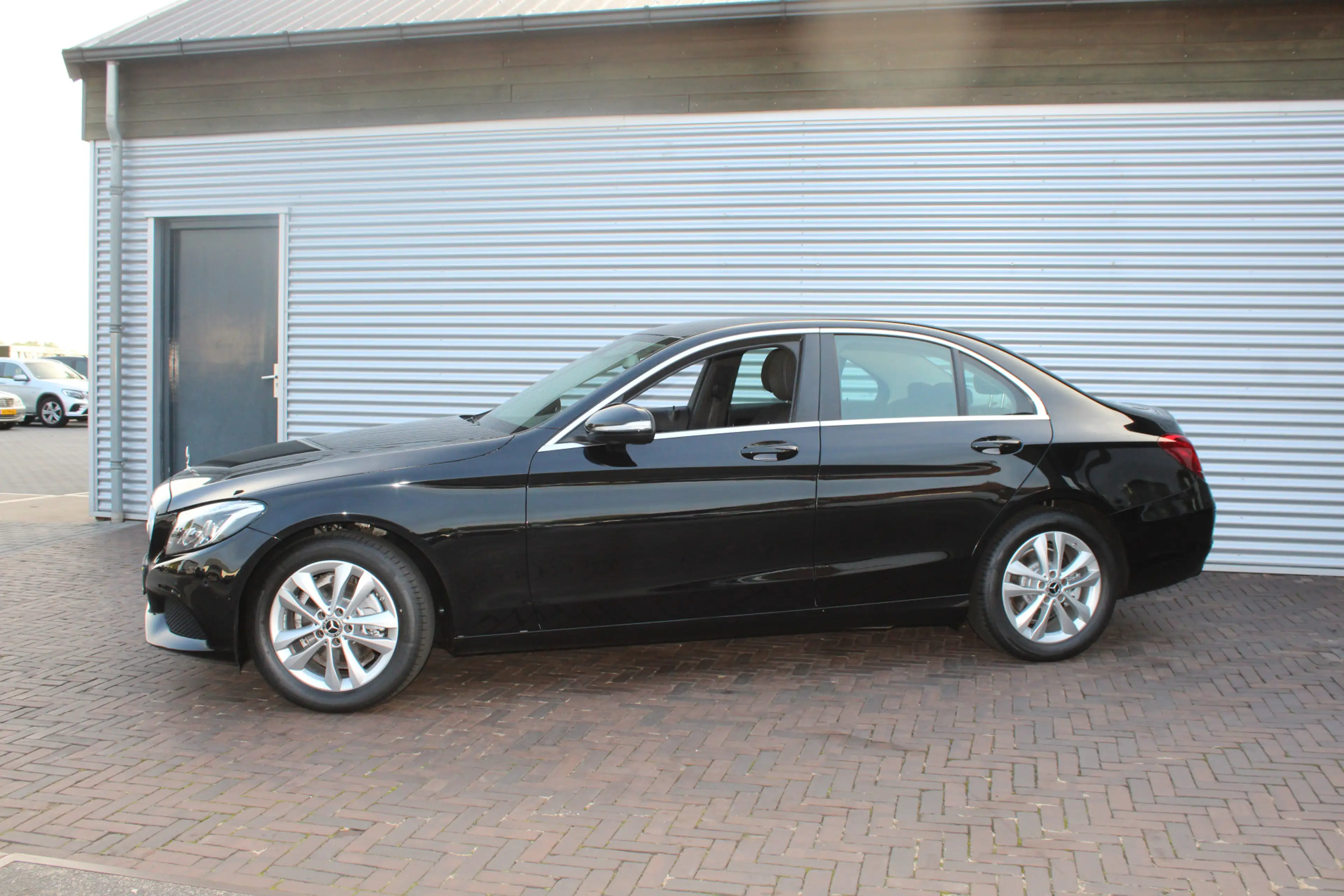 Mercedes-Benz C 180 Edition — photo 4