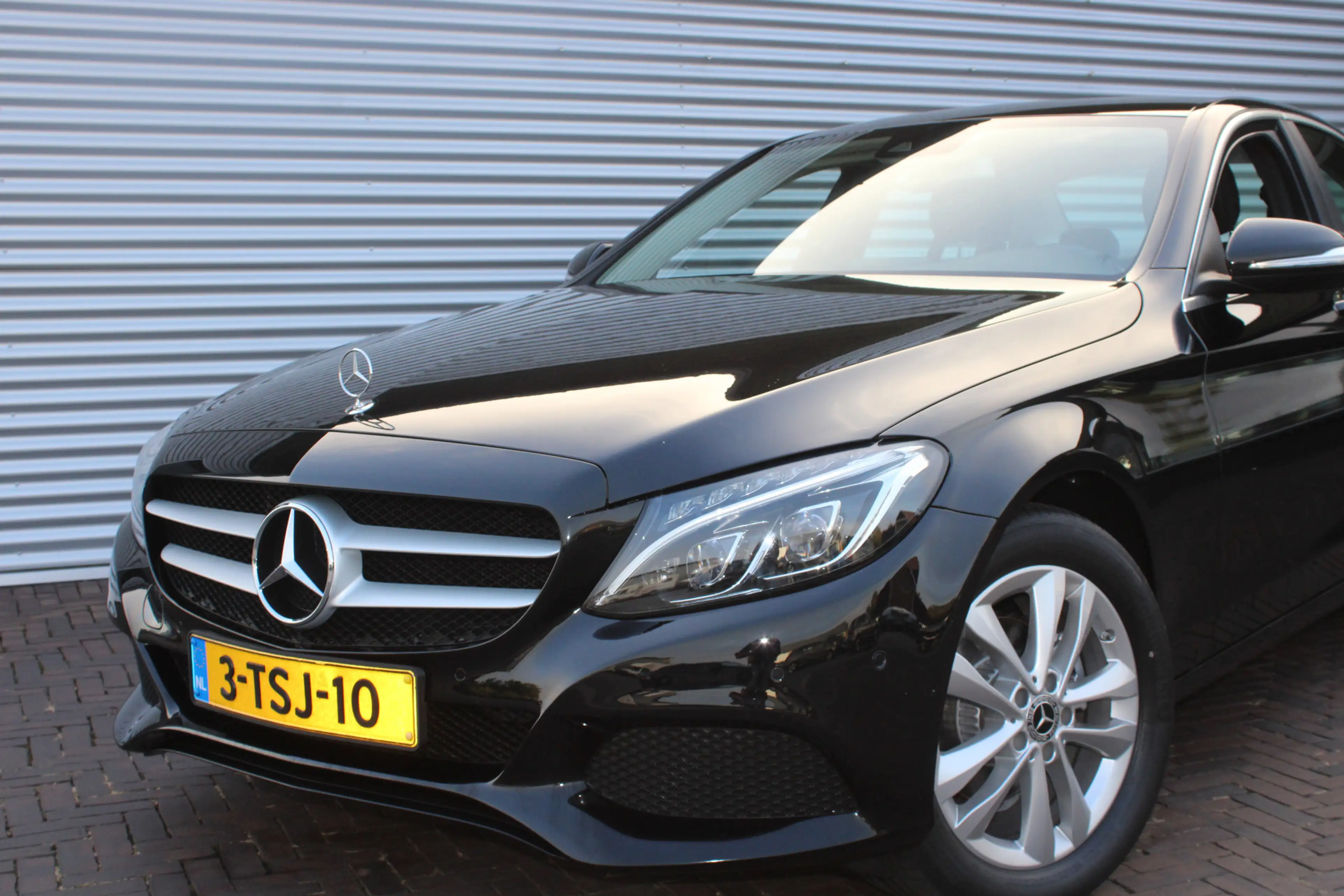 Mercedes-Benz C 180 Edition — photo 9