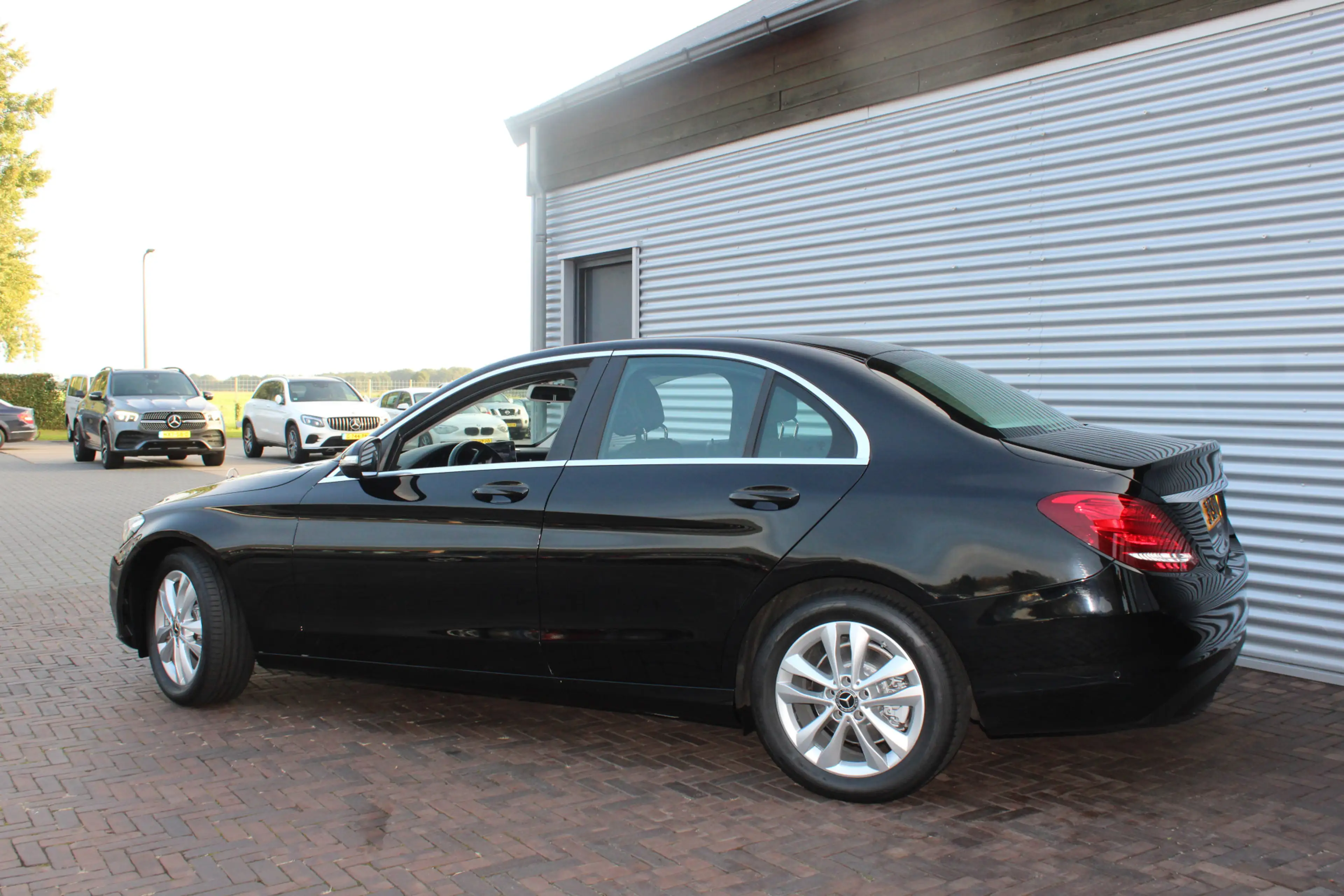 Mercedes-Benz C 180 Edition — photo 5