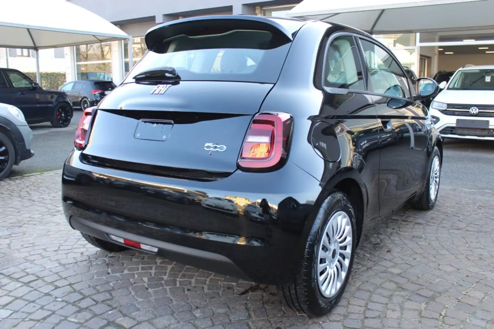 Fiat 500e Action Berlina 23,65 kWh NEOPATENTATI Nero - 2