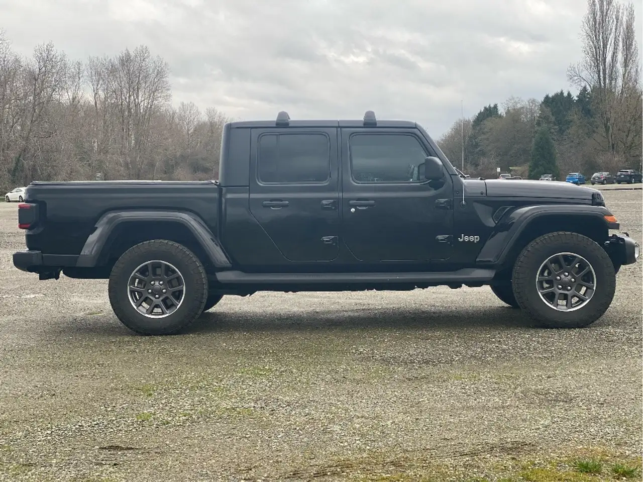 Jeep Gladiator снимка Jeep Gladiator