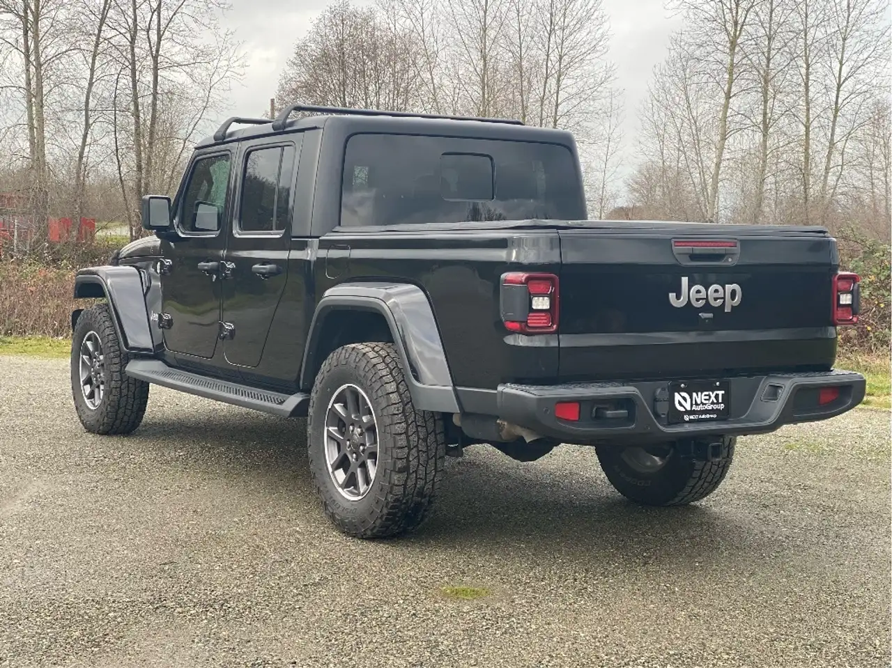 Jeep Gladiator снимка Jeep Gladiator