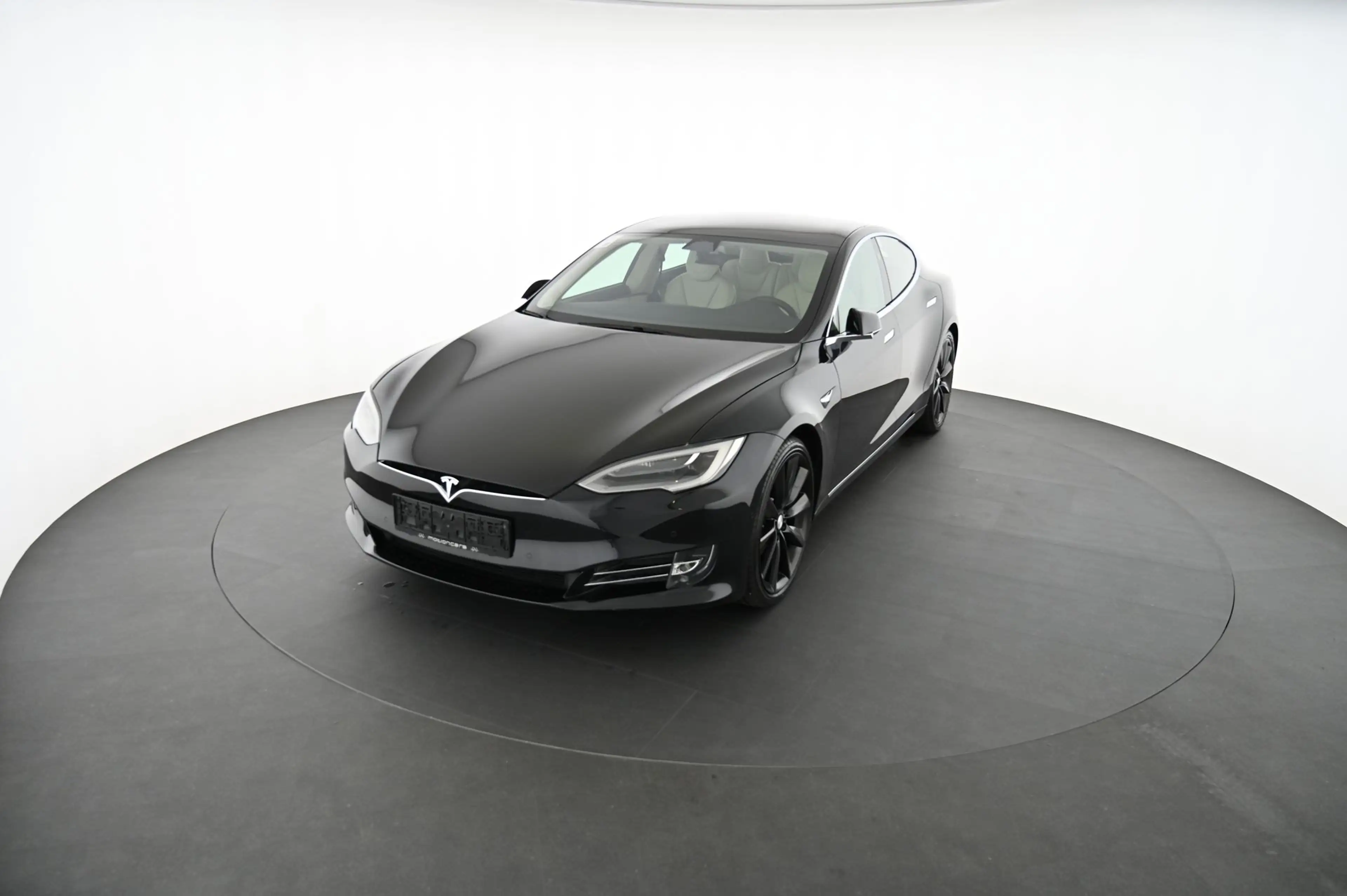 Tesla Model S 100D Dual  100 kWh — photo 11