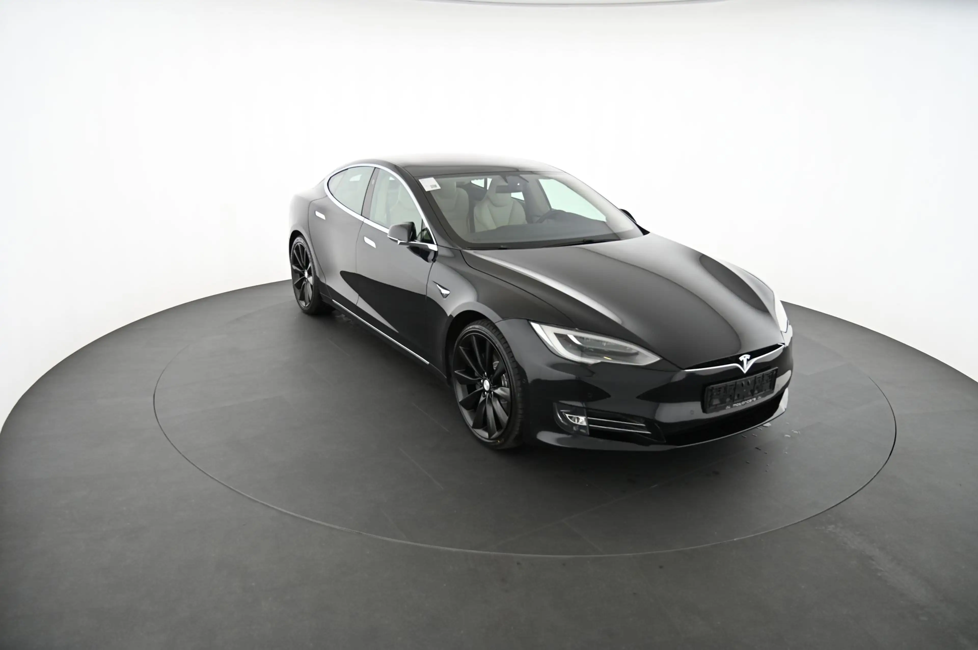 Tesla Model S 100D Dual  100 kWh — photo 10