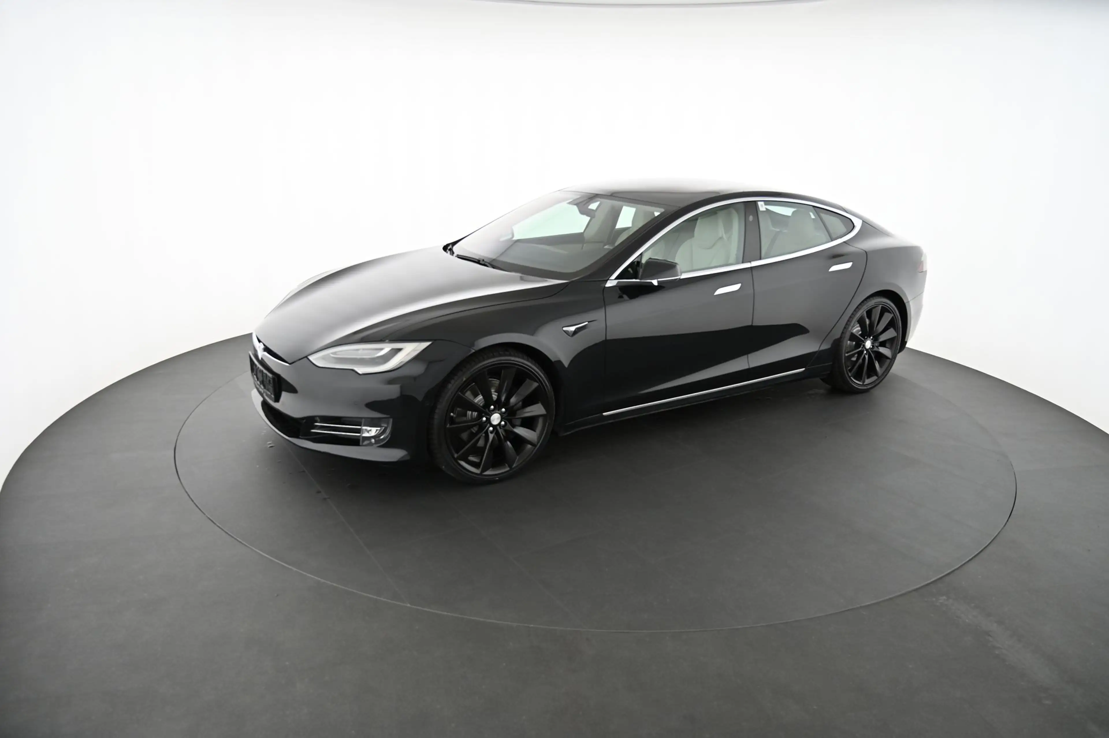 Tesla Model S 100D Dual  100 kWh — photo 3