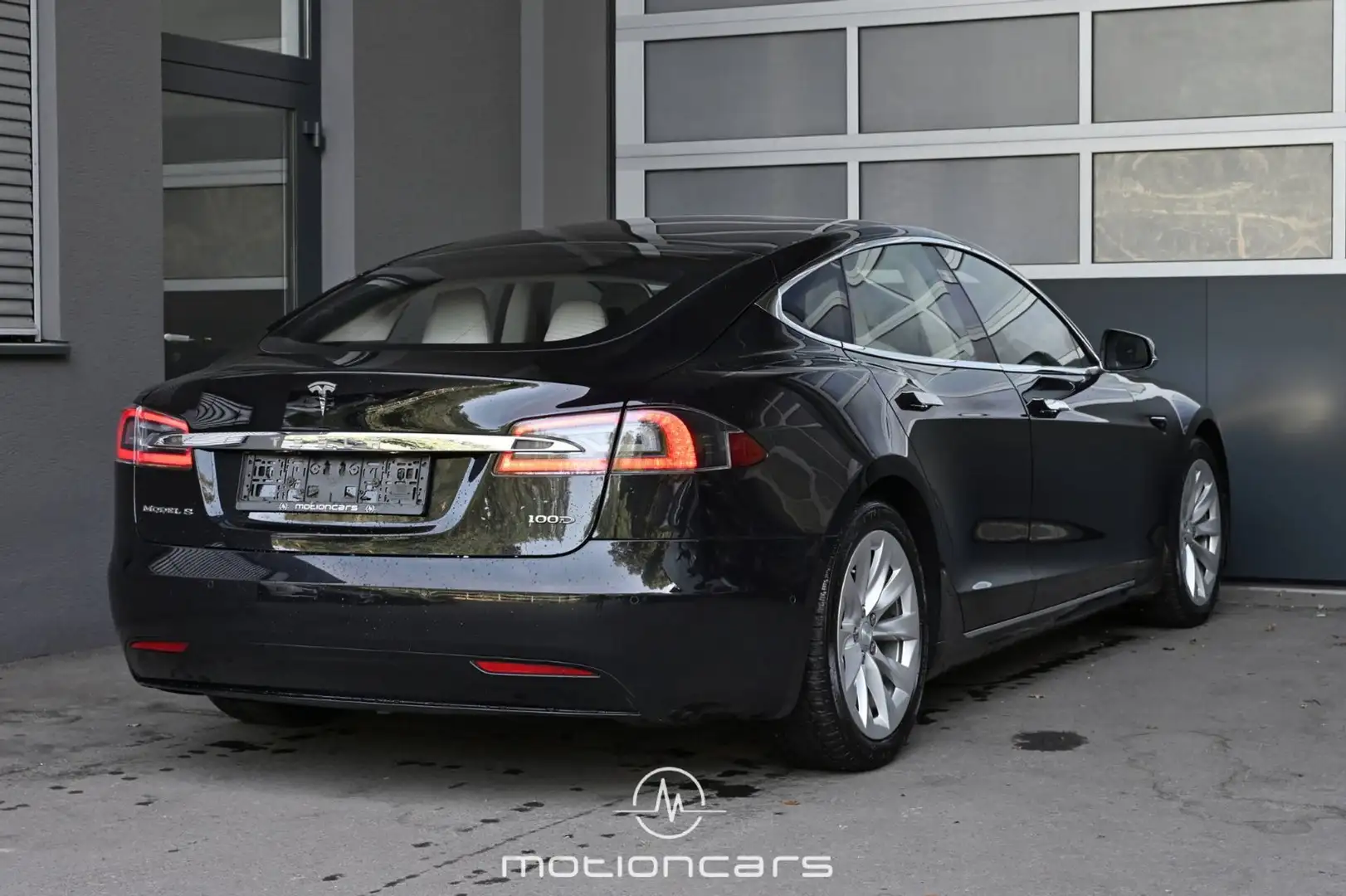 Tesla Model S 100D Dual  100 kWh Schwarz - 2
