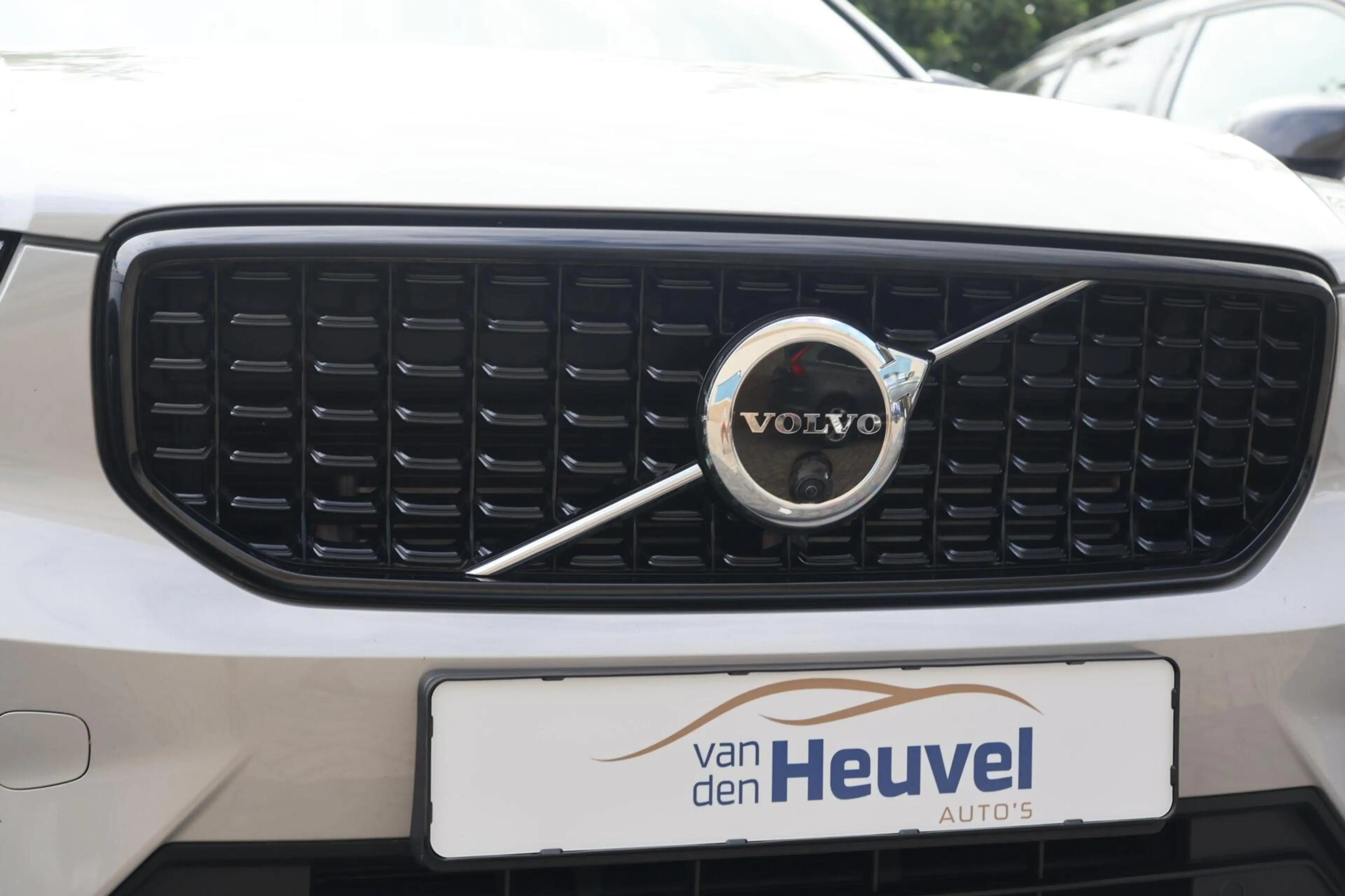 Volvo XC40 T5 Recharge Ultimate Dark | Stoelverwarming | 360° — photo 5