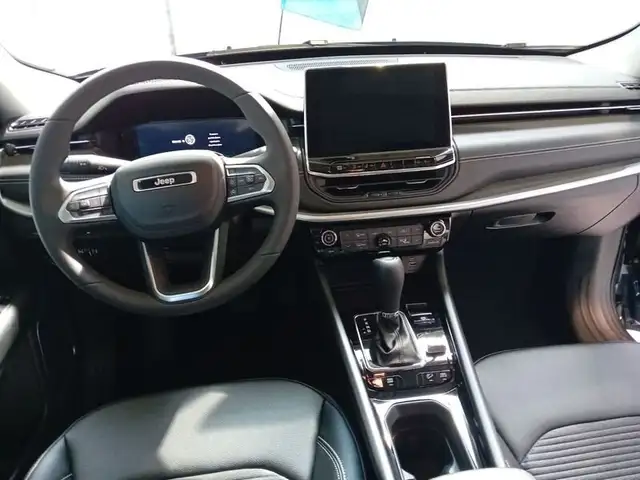 Jeep Compass view 9