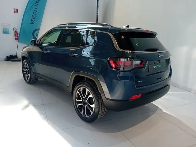 Jeep Compass view 6