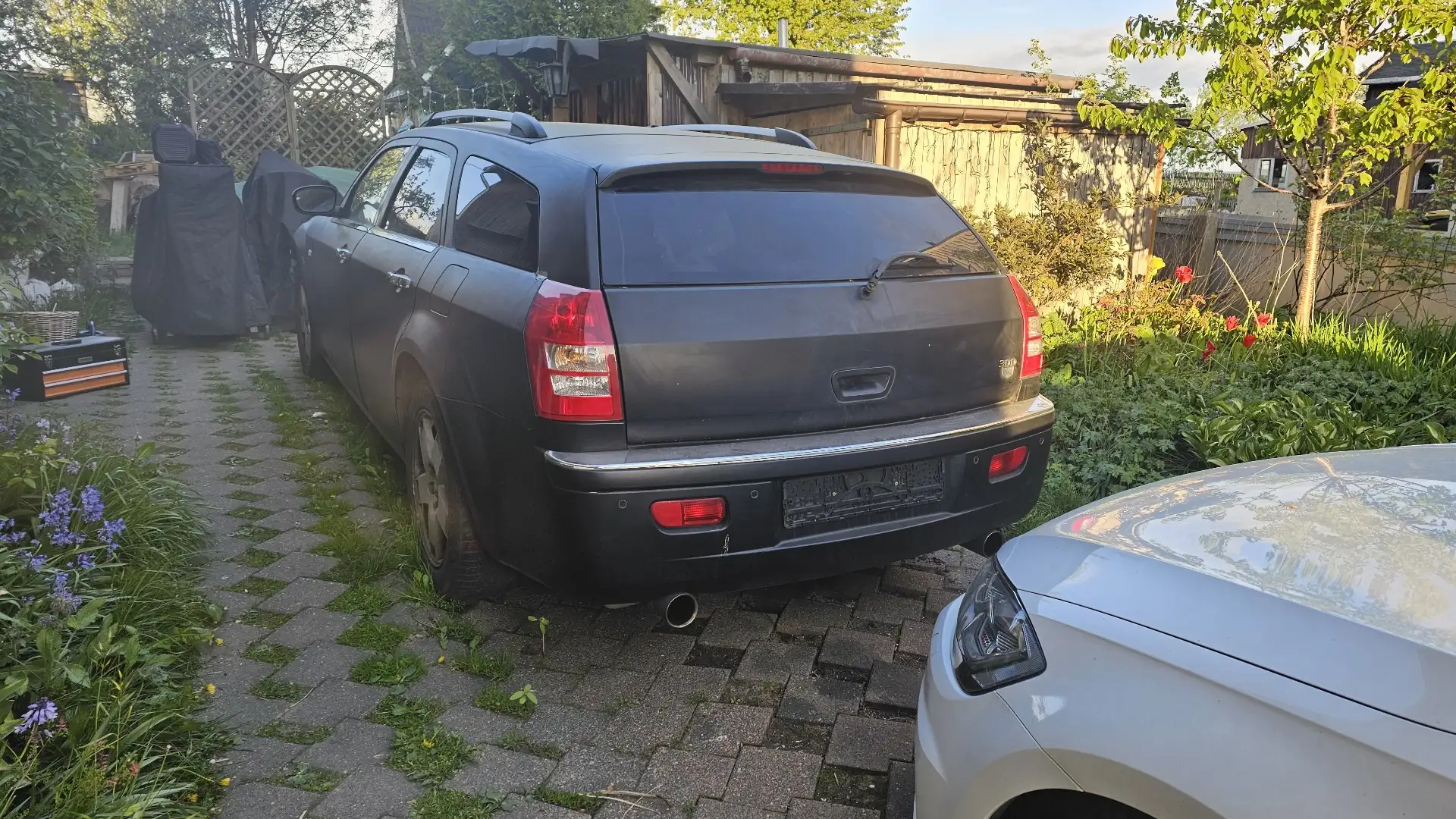 Chrysler 300C 5.7 V8 HEMI AWD Gris - 2