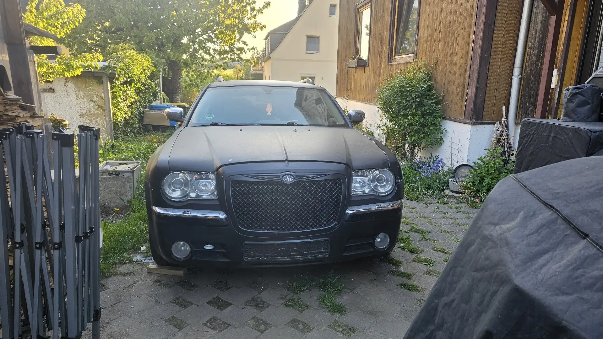 Chrysler 300C 5.7 V8 HEMI AWD Gris - 1