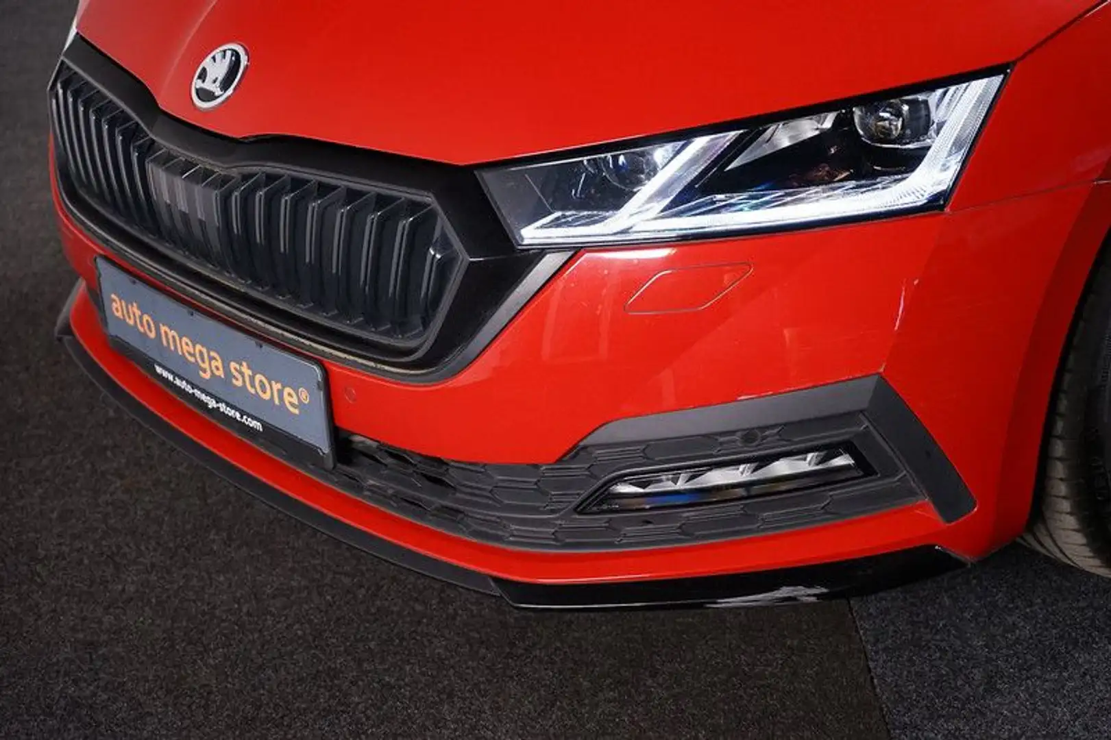 Skoda Octavia 1.5 TSI Sportline DSG*LED*Kamera*Navi*Te Rot - 2