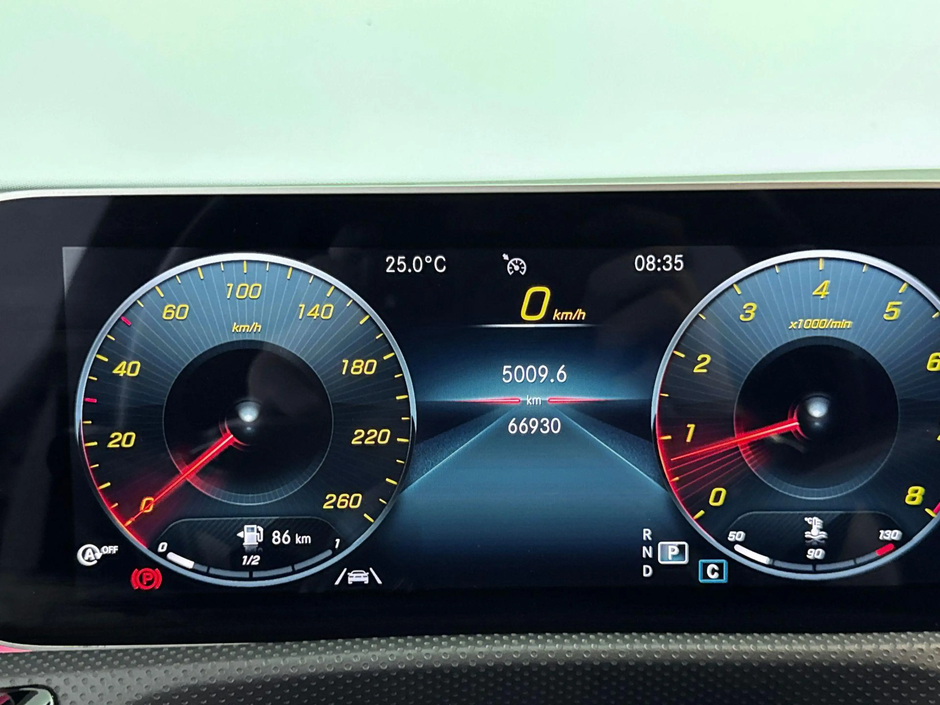 Mercedes-Benz CLA 220 Shooting Brake Advantage — photo 11