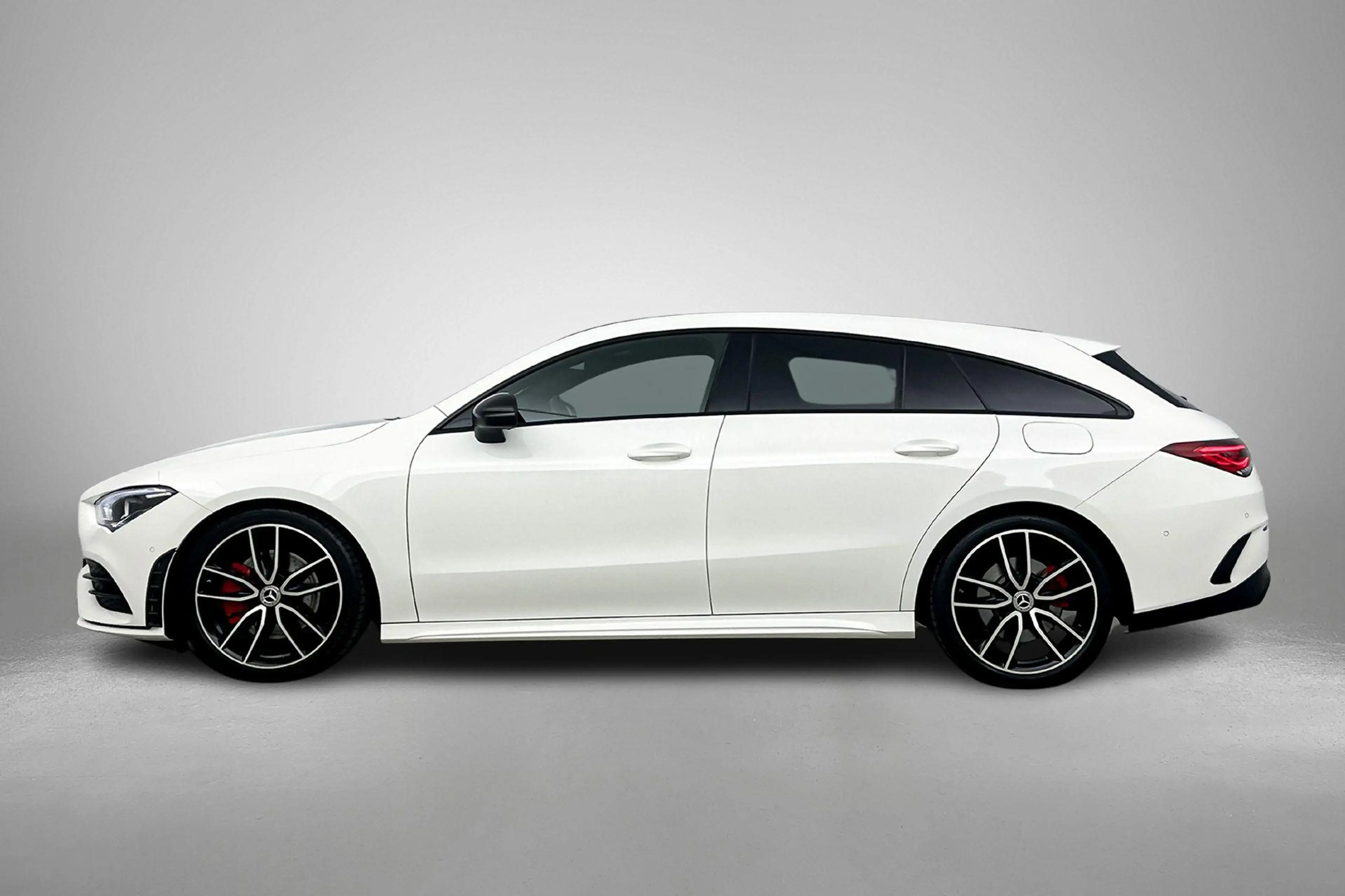 Mercedes-Benz CLA 220 Shooting Brake Advantage — photo 6
