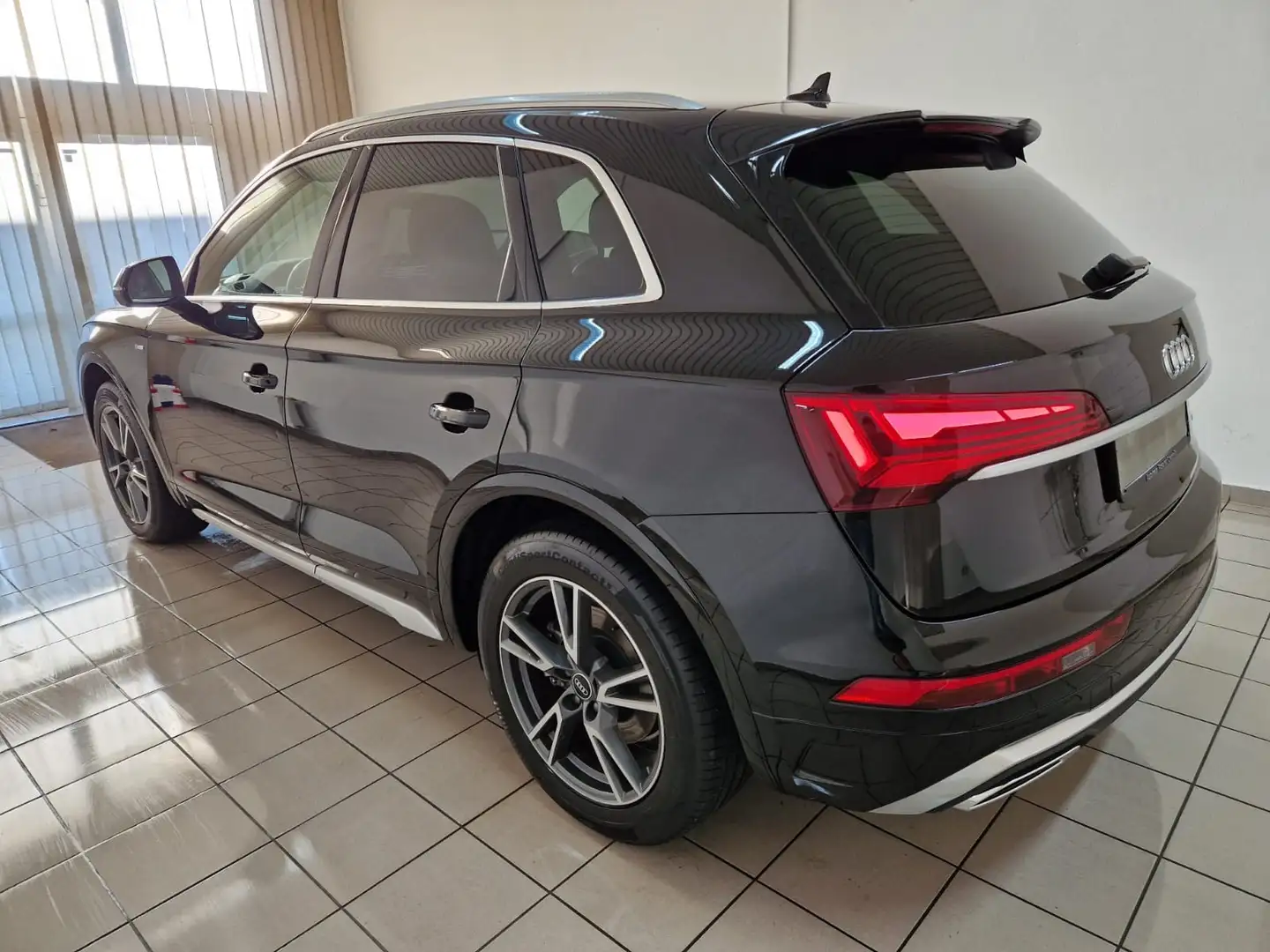 Audi Q5 50 TDI quattro S Line Matrix Luft Virtual 19" Noir - 2