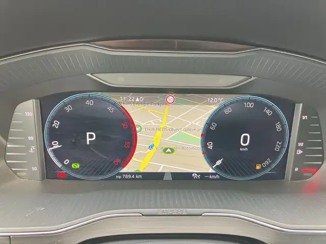 Skoda Superb view 16