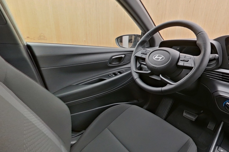 Hyundai i20 1.0 T-GDI 7Gang DCT Black — photo 9