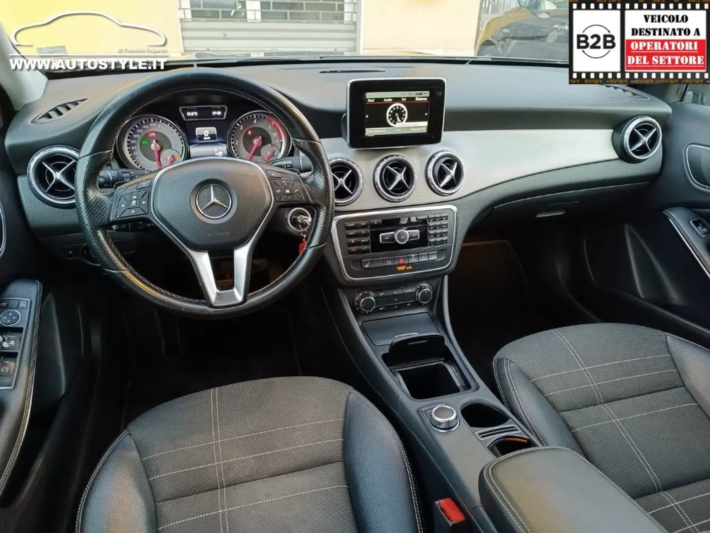 Mercedes-Benz GLA 220 CDI Automatic Sport 170Cv 2.2 EURO6 Gris - 2