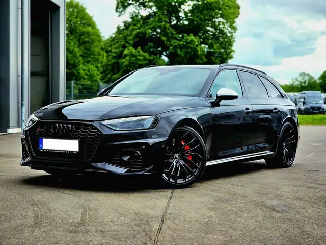 Audi RS4