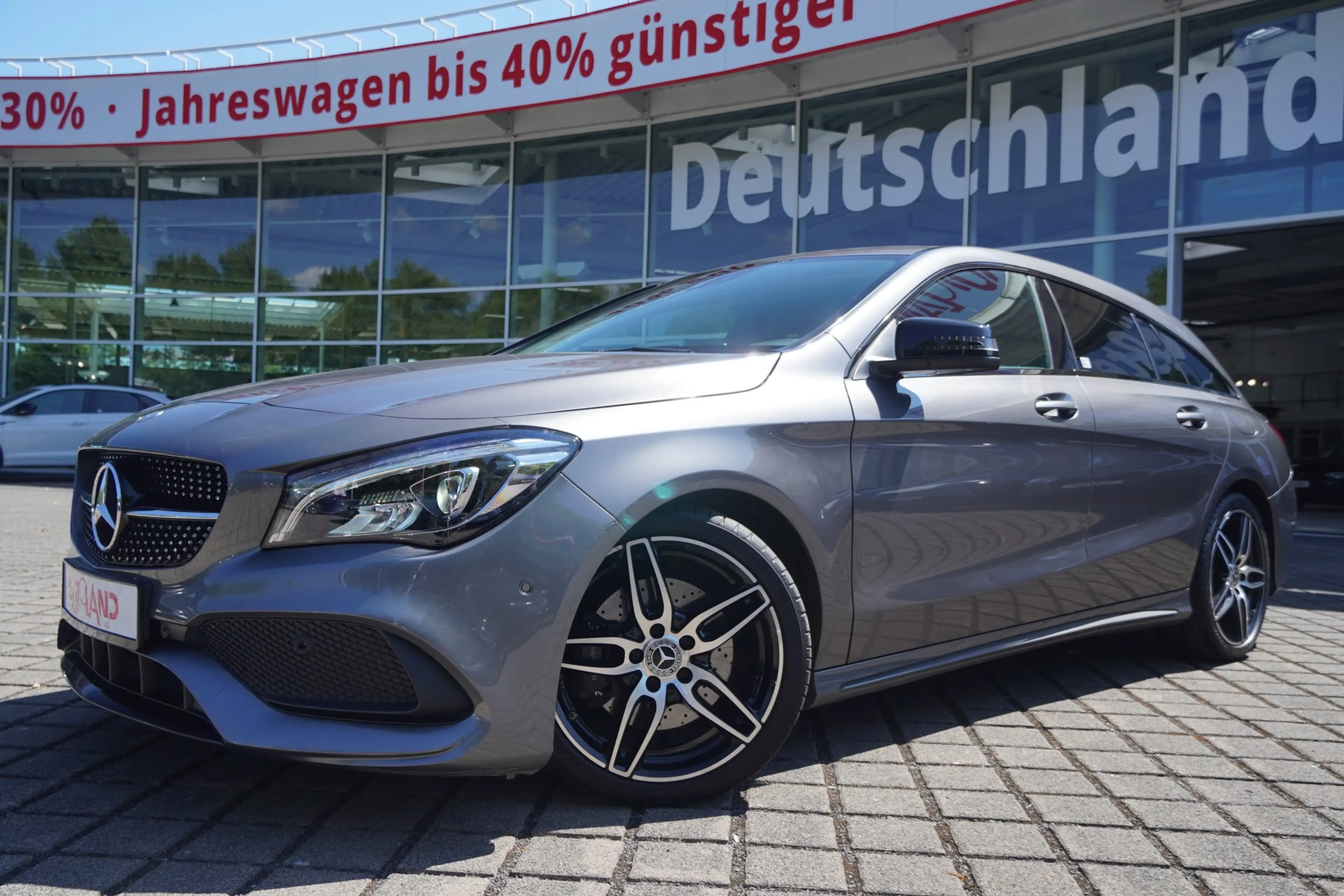 Mercedes-Benz CLA 220 4Matic AMG Line LED Tempomat PDC Navi — photo 2