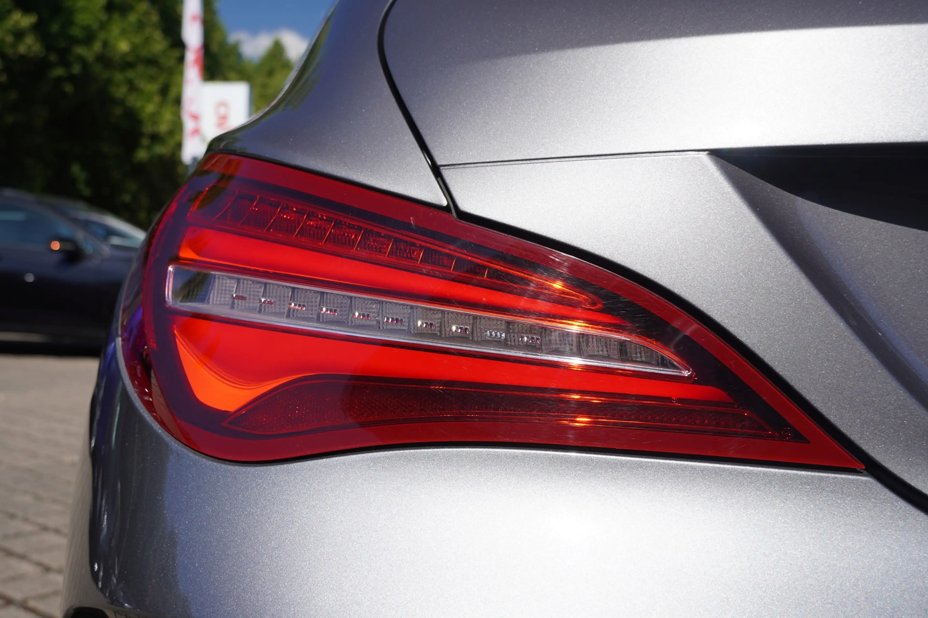 Mercedes-Benz CLA 220 4Matic AMG Line LED Tempomat PDC Navi — photo 11