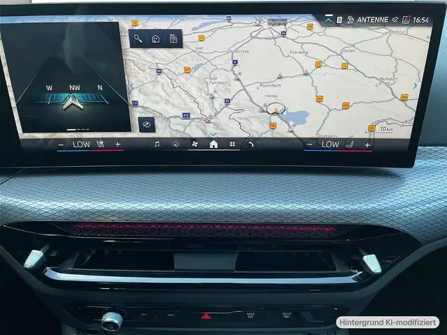 BMW F view 8