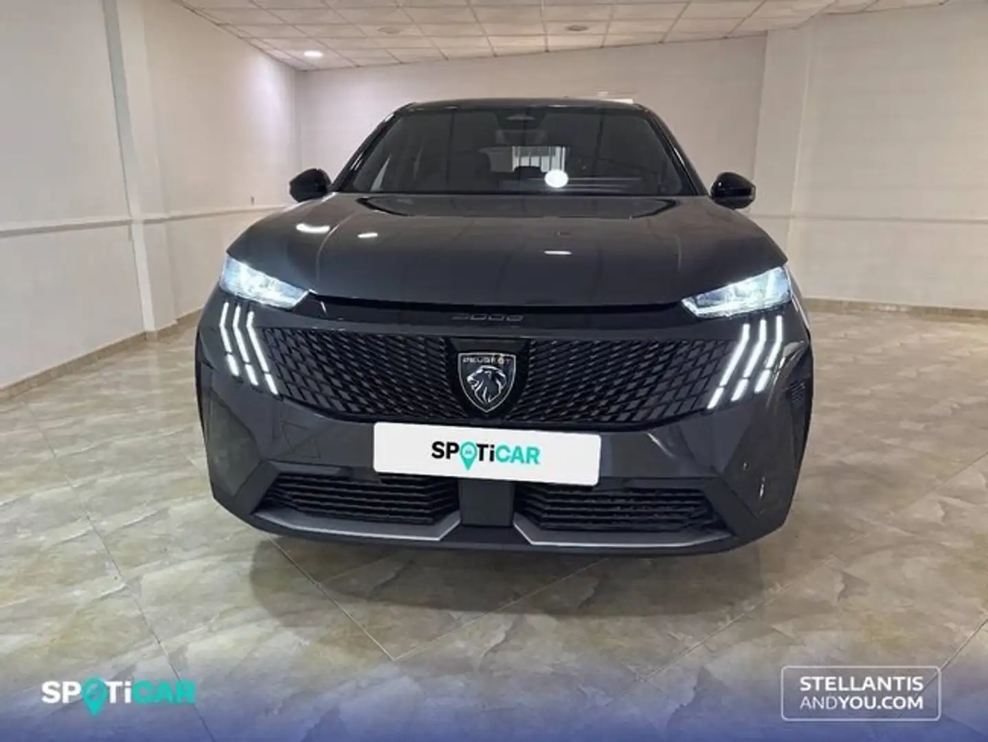 Peugeot 3008 1.2 107KW  eDCS6 Allure Gris - 2
