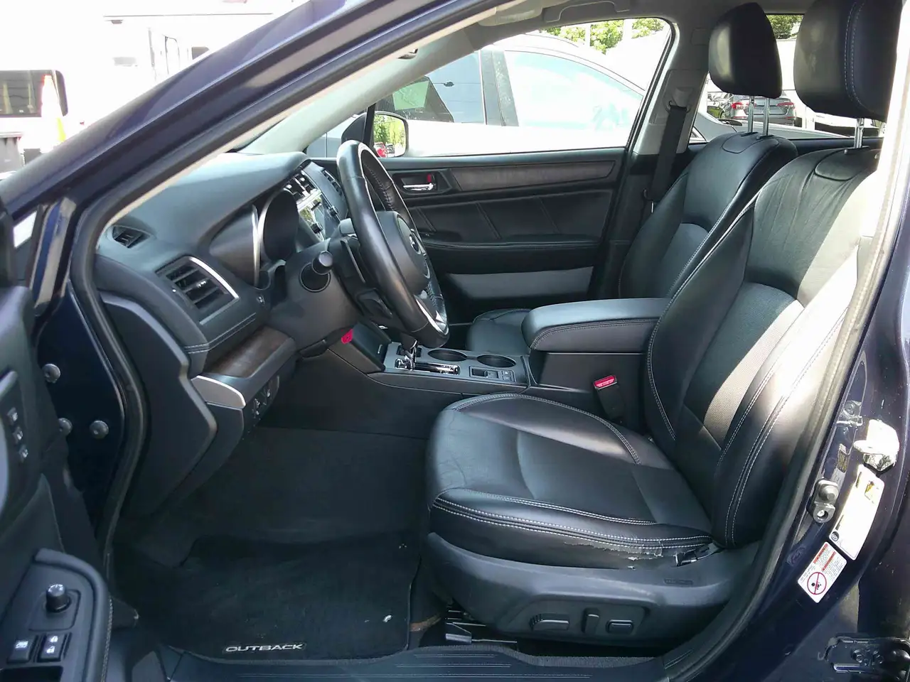 Subaru OUTBACK снимка Subaru OUTBACK