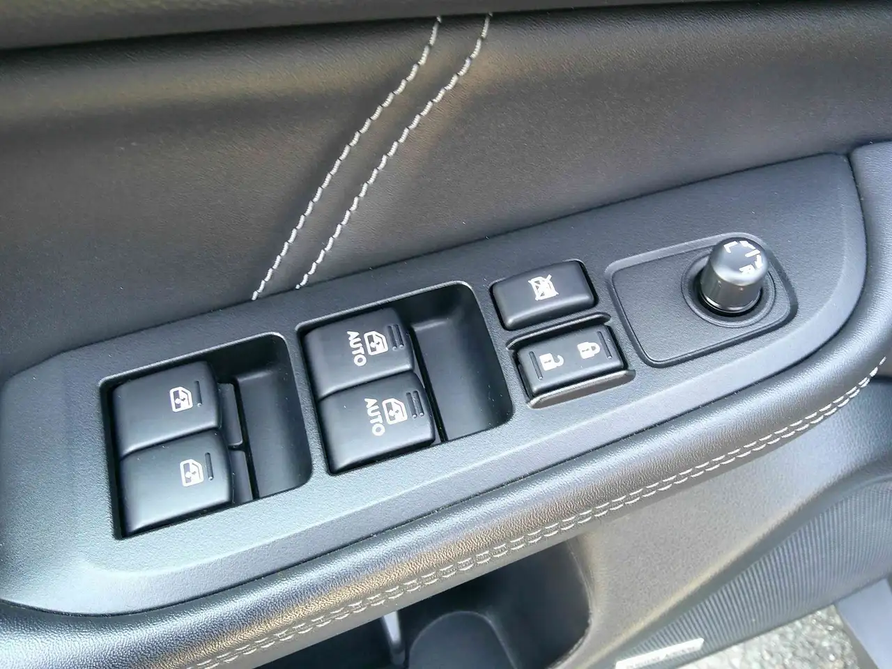 Subaru OUTBACK снимка Subaru OUTBACK