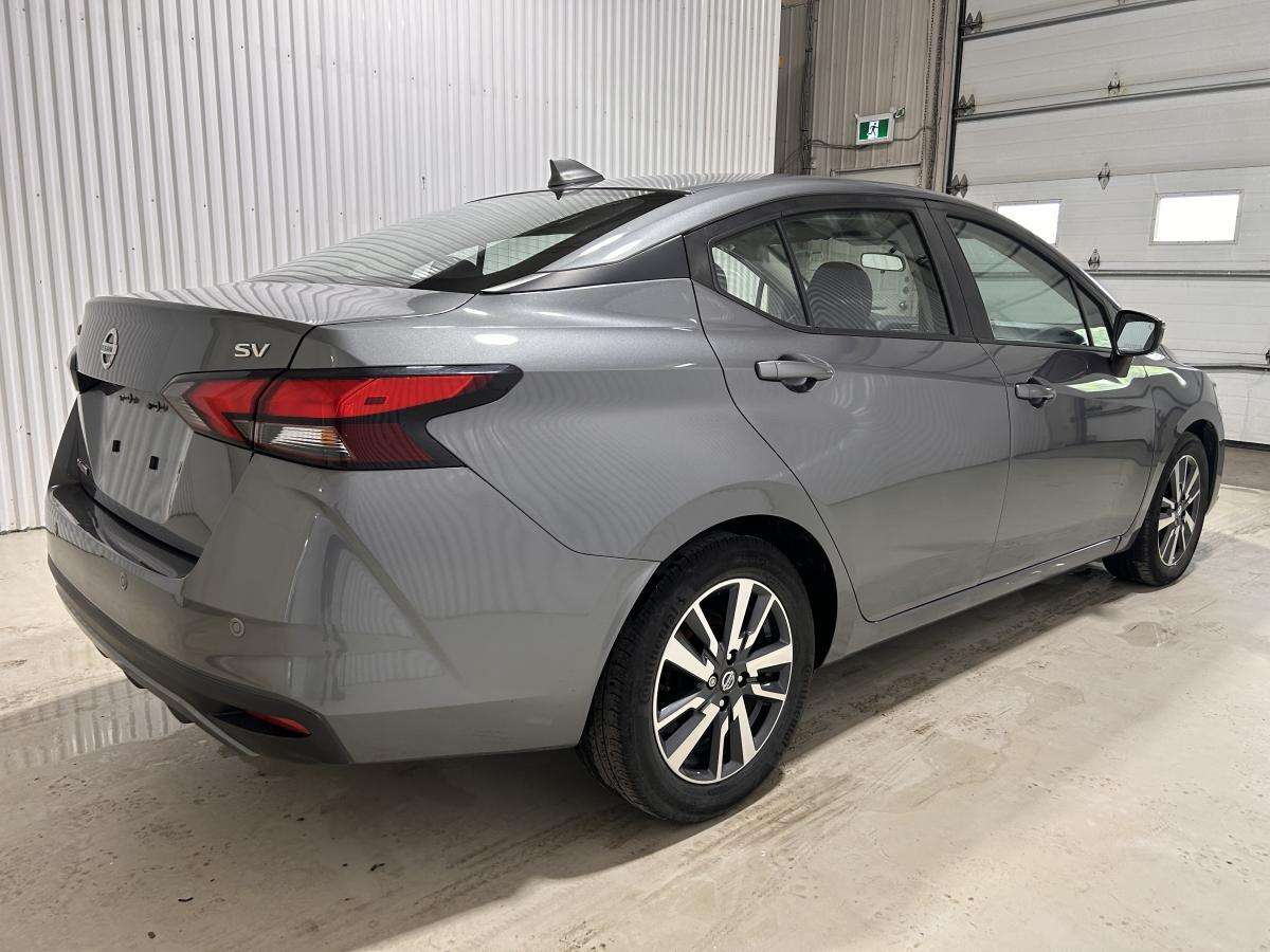 2021 Nissan Versa SV A/C Automatique Bluetooth Mags — снимка 1