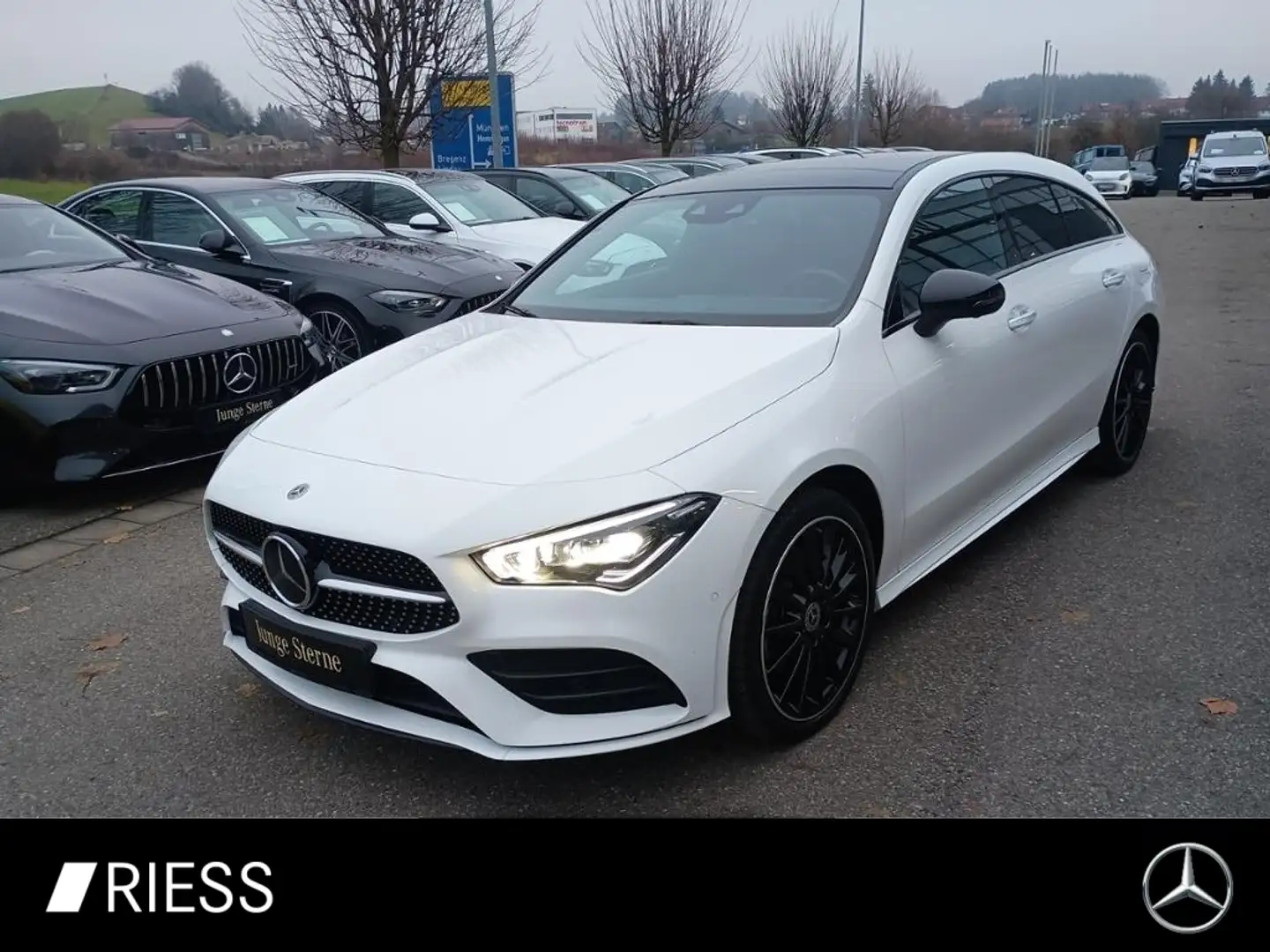 Mercedes-Benz CLA 250 e SB AMG+Night+Fahrass.P+Pano+Multib+AHK Weiß - 1