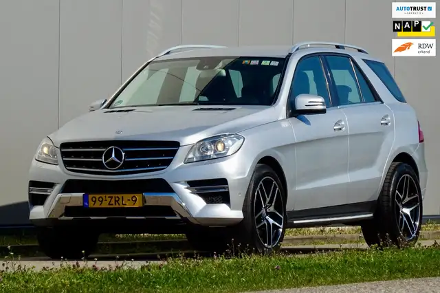 Mercedes-Benz ML 250 M-klasse BlueTEC ///AMG | 1e Eig | Org NL |