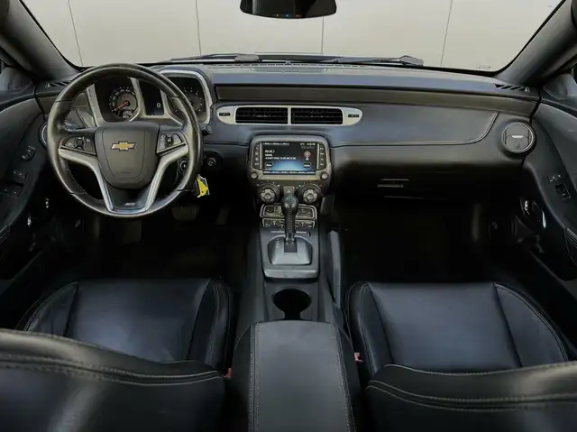 Chevrolet Camaro view 15
