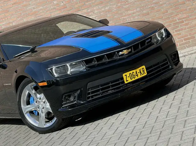 Chevrolet Camaro view 12