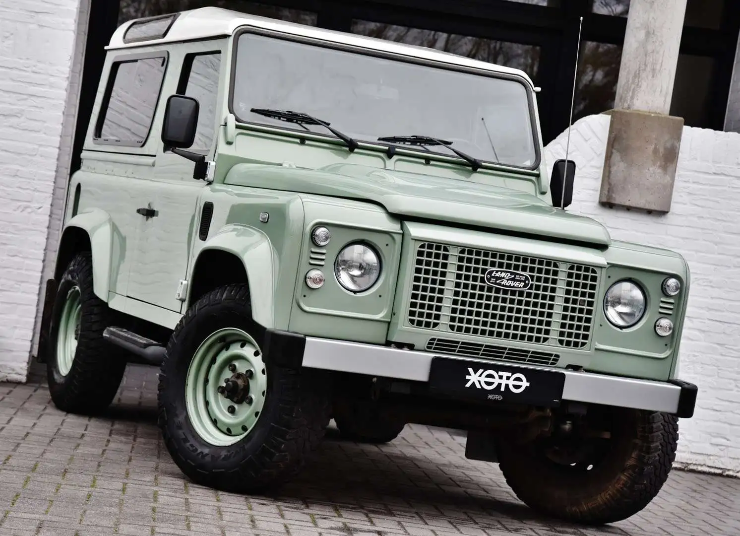 Land Rover Defender 90 HERITAGE LIMITED EDITION Vert - 2