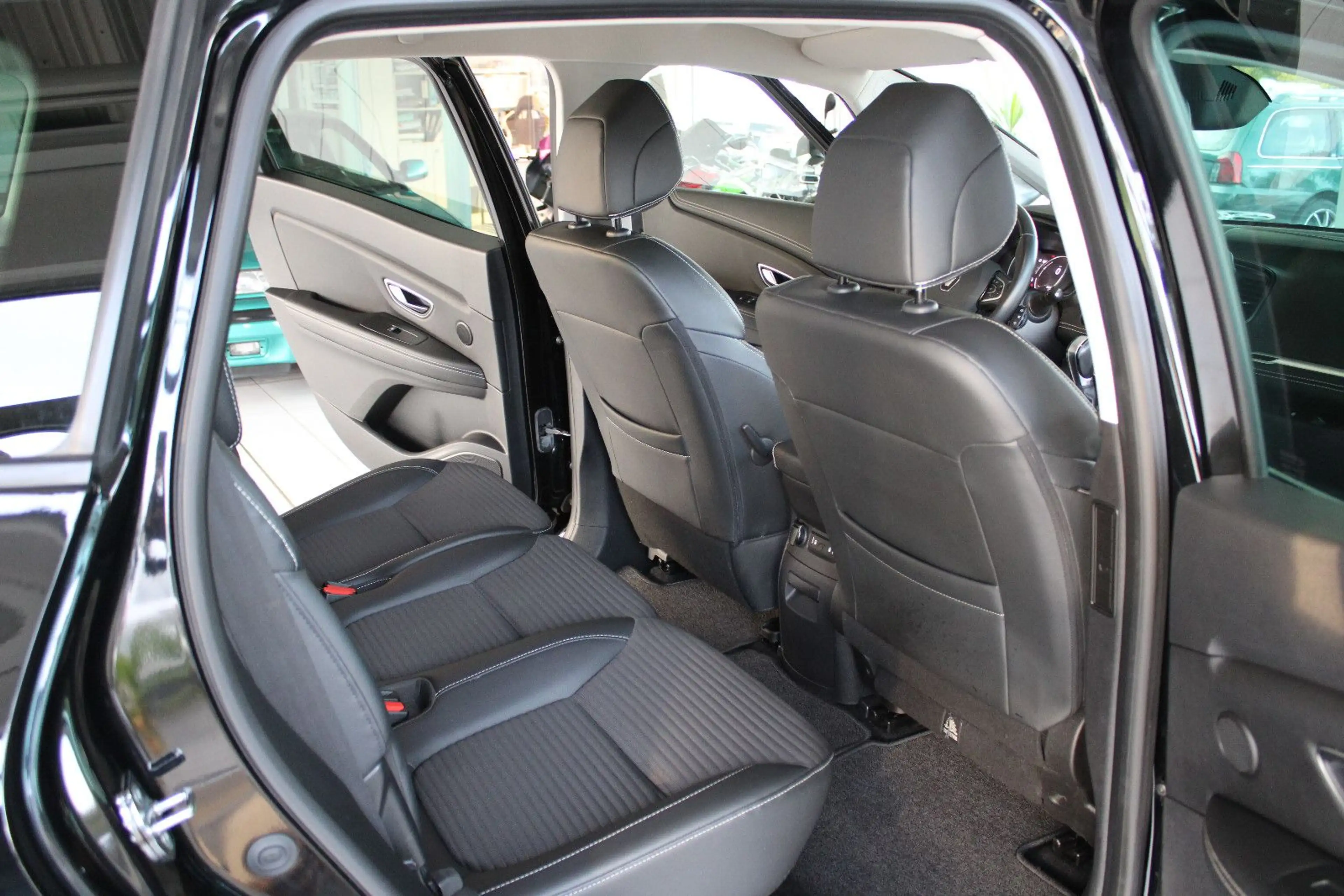 Renault Scenic IV Grand BOSE Edition 7-SITZE XENON — photo 11