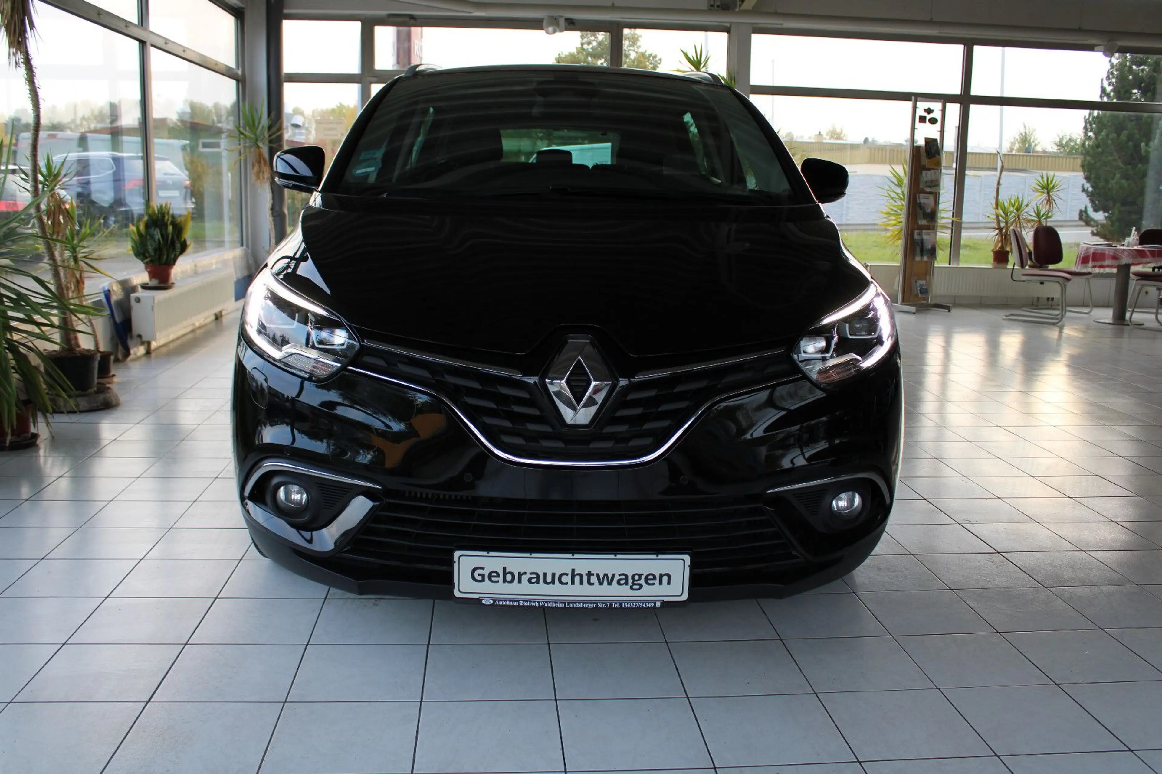 Renault Scenic IV Grand BOSE Edition 7-SITZE XENON — photo 2