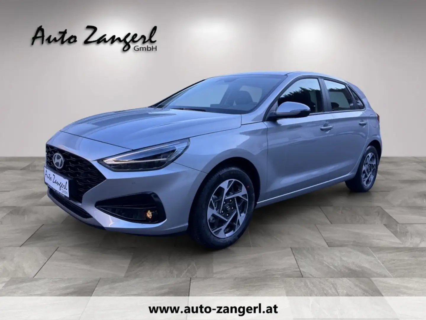 Hyundai i30 *GO 1.5 DPI MT Silber - 1